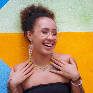 Meet your Posher, Larissa